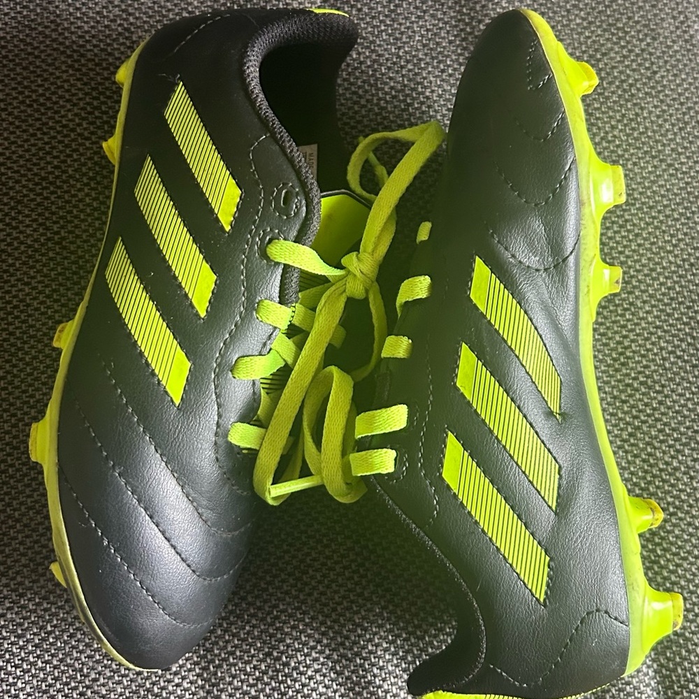 Adidas Goletto VIII Kids' Firm Ground Cleats Size 1- black and neon green